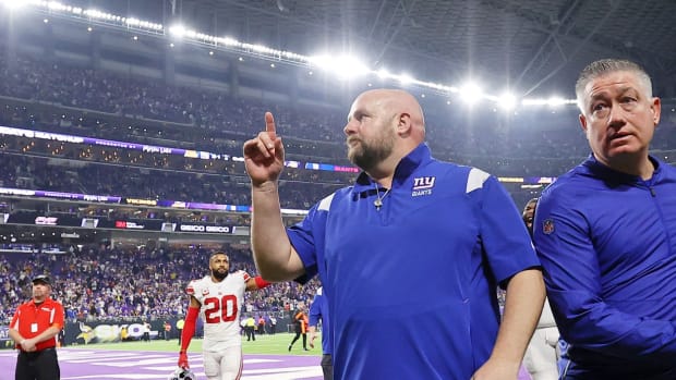 New York Giants head coach Brian Daboll celebrates playoff win